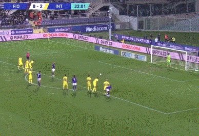 在密切关注 在密切关注